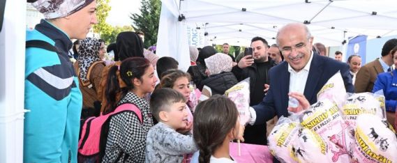 ÇOCUKLARIMIZ NE KADAR NEŞELİ VE MUTLU OLURSA BİZ DE O KADAR MUTLUYUZ”