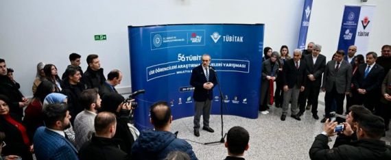 Vali Seddar Yavuz, TÜBİTAK Sergisi Açılış Törenine Katıldı