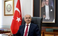 Anneler Günü nedeniyle bir mesaj yayınlayan Başkan Er;