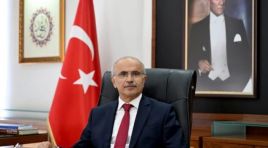 Anneler Günü nedeniyle bir mesaj yayınlayan Başkan Er;