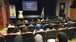 BÜYÜKŞEHİR SEMT KONAKLARI ÖĞRENCİLERİNE  MOTİVASYON SEMİNERİ VERİLDİ