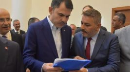 Başkan Sadıkoğlu, şehrin taleplerini Bakan Kurum’a sundu