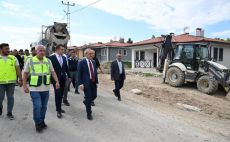Vali Seddar Yavuz Yazıhan İlçesinde İncelemelerde Bulundu