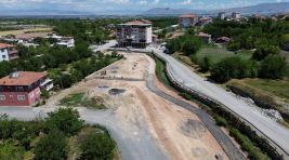 BATTALGAZİ’DE YEŞİL DÖNÜŞÜM: ALACAKAPI MAHALLESİ’NE YENİ PARK