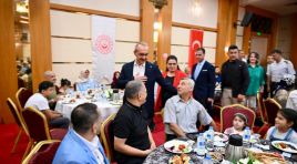Vali Seddar Yavuz Koruyucu Aile Günü Programına Katıldı