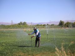 BATTALGAZİ’DE YERLİ ÜRETİMLE YEŞİL ALAN SEFERBERLİĞİ