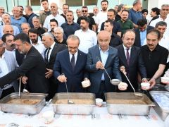 Vali Seddar Yavuz Aşure Etkinliğine Katıldı