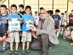 Geleceğin Yıldızları Yeşilyurt Belediyesi Futbol Kursunda Yetişiyor