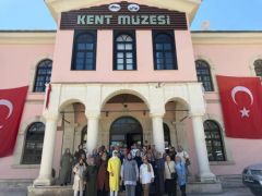 Yeşilyurt Kent Konseyi Kadın Meclisinden Harput’a Tarih Ve Kültür Dolu Gezi!