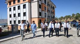 Vali Yavuz Kale İlçesindeki Çalışmaları Yerinde İnceledi
