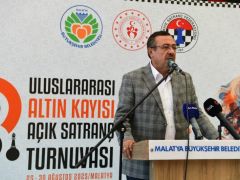 8. ULUSLARARASI ALTIN KAYISI SATRANÇ TURNUVASI BAŞLADI