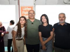 MALATYA BÜYÜKŞEHİR BELEDİYESİNDEN ANLAMLI ETKİNLİK ÇOCUKLAR FERİBOT GEZİSİ İLE GÜZEL BİR GÜN GEÇİRDİ