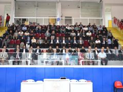 Vali Yavuz Okullara Spor Malzemesi Dağıtım Töreni’ne Katıldı