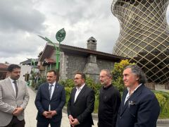 TİMBİR Heyeti Rize Çay Çarşısı’nda – Birlik Haber Ajansı