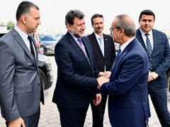 Vali Seddar Yavuz Kırsal Konut Müteahhitleri ile Değerlendirme Toplantısına Katıldı