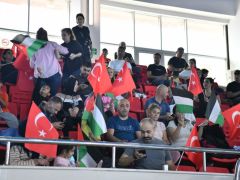 Kulaçlar Gazze İçin Atıldı! Sporculardan Duygusal Destek