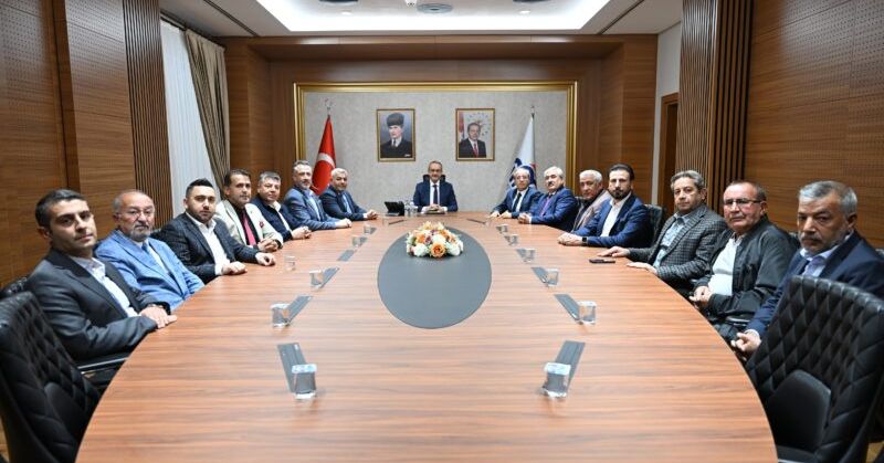 TSO heyeti Vali Seddar Yavuz ile bir araya geldi