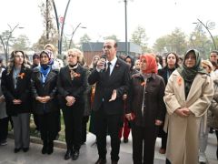 “Kadına Şiddet İnsanlığa İhanettir”