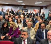 Londra’da ” Zirvedekiler” kitabı lansmanı muhteşem bir katılım ile gerçekleştirildi