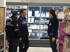 BÜYÜKŞEHİR ZABITASINDAN KURALLARA UYMAYAN İŞ YERLERİNE KAPATMA CEZASI