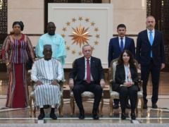 Cumhurbaşkanı Erdoğan, 5 ülkenin büyükelçisinden güven mektubu kabul etti – Birlik Haber Ajansı