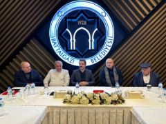 BAŞKAN TAŞKIN’DAN MUHTARLARLA İSTİŞARE TOPLANTISI