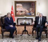 AK Parti Malatya Milletvekili İnanç Siraç Kara Ölmeztoprak, Diyanet İşleri Başkanı Prof. Dr. Safi Arpaguş’u ziyaret etti