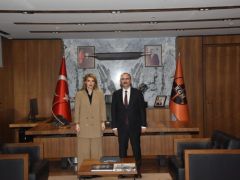 MALATYA’NIN YOL HARİTASI ANKARA’DA MASAYA YATIRILDI