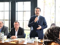 BAŞKAN TAŞKIN AK PARTİ KADIN KOLLARI MAHALLE BAŞKANLARI TOPLANTISINA KATILDI