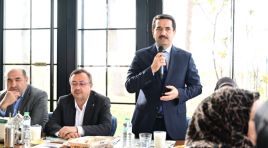 BAŞKAN TAŞKIN AK PARTİ KADIN KOLLARI MAHALLE BAŞKANLARI TOPLANTISINA KATILDI