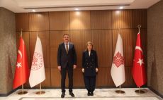 MALATYA’DA TARİHİ CAMİLER KURBAN BAYRAMI’NA HAZIRLANIYOR ÖLMEZTOPRAK, VAKIFLAR GENEL MÜDÜRÜ İLE MALATYA’DAKİ CAMİLERİ VE TARİHİ ESERLERİ GÖRÜŞTÜ