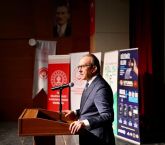 Vali Seddar Yavuz’un Katılımı İle  “Aile İçi İletişim , Şiddet, Madde Bağımlılığı ve En İyi Narkotik Polisi Anne”  Konulu Konferans Gerçekleştirildi