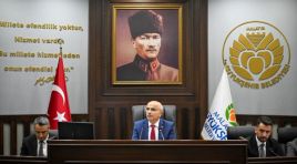 Başkan Er;  “CUMHURBAŞKANIMIZIN LİDERLİĞİNDE  ŞEHRİMİZ AYAĞA KALKTI”