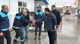 BAŞKAN TAŞKIN, KARLA MÜCADELE ÇALIŞMALARINI SAHADA İNCELEDİ