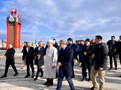 Diyanet İşleri Başkanı Arpaguş, Deprem Şehitliğinde Dua Etti