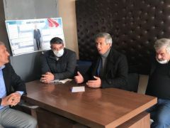 Sivas Kangal’da CHP’liler çiftçileri dinledi