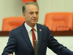 CHP’li Özkan: “Sağlık Bakanı kongrelere dur demeliydi!”