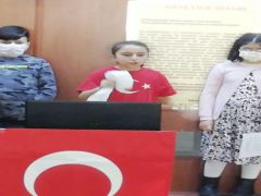 Sivas’ta Rauf Orbay öğrencileri İstiklal Marşını okudu