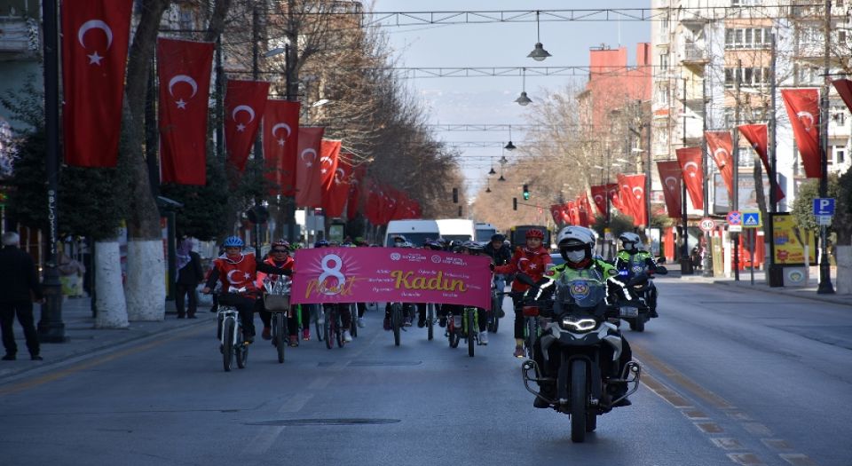 Malatya’da kadınlar pedal çevirdi