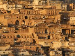 Mardin’in altın sarısı taş evleri hayran bırakıyor