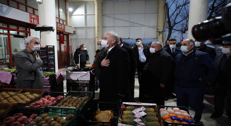 Denizli’de Hal esnafına şafak ziyareti