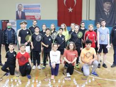 Manisa’da badminton takımına tebrik ziyareti